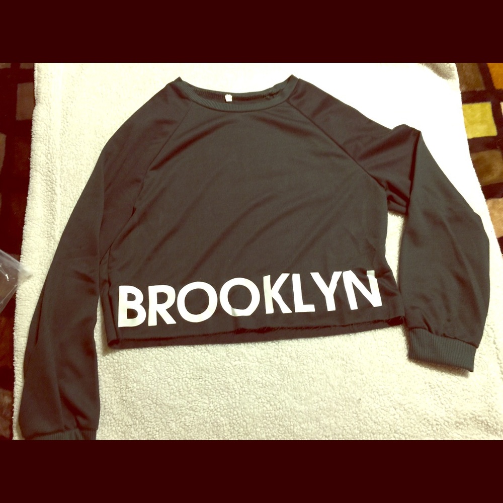 Crop sweater